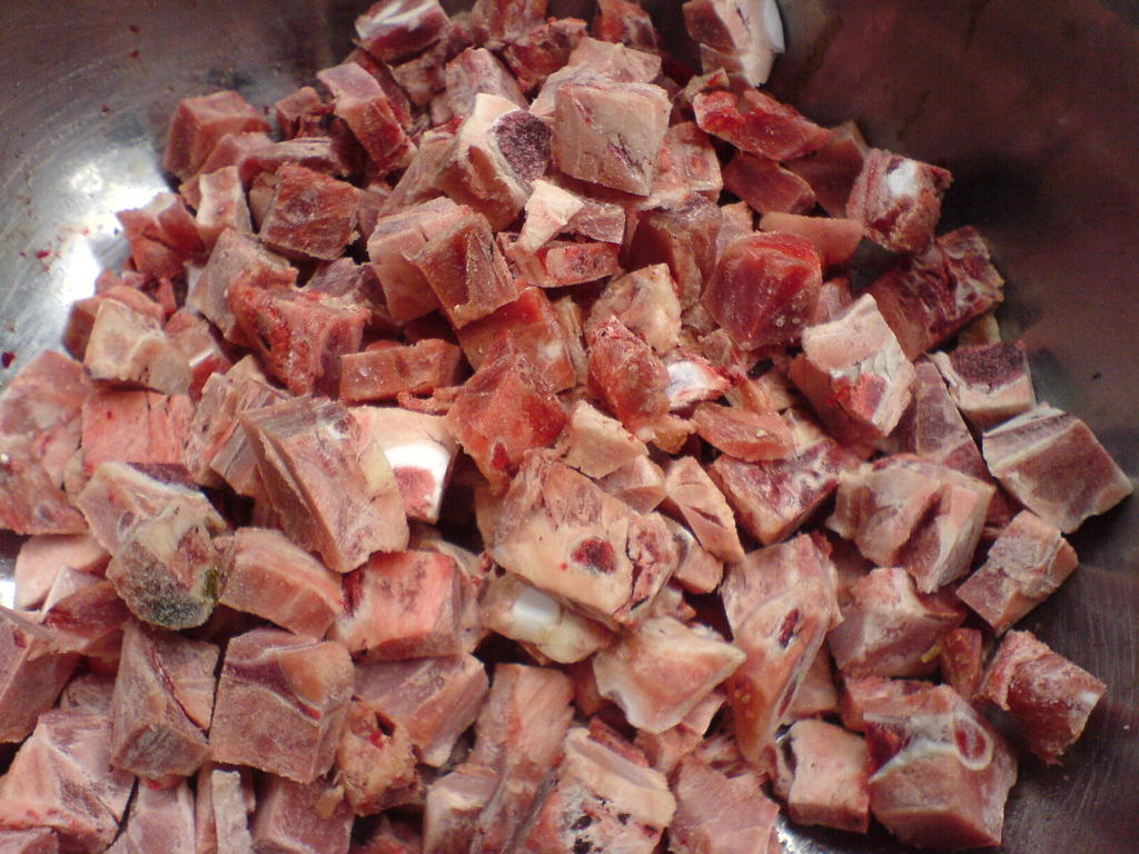 廠家直供 臺(tái)灣自動(dòng)高速鋸骨機(jī) 商用肉類小型鋸骨機(jī)