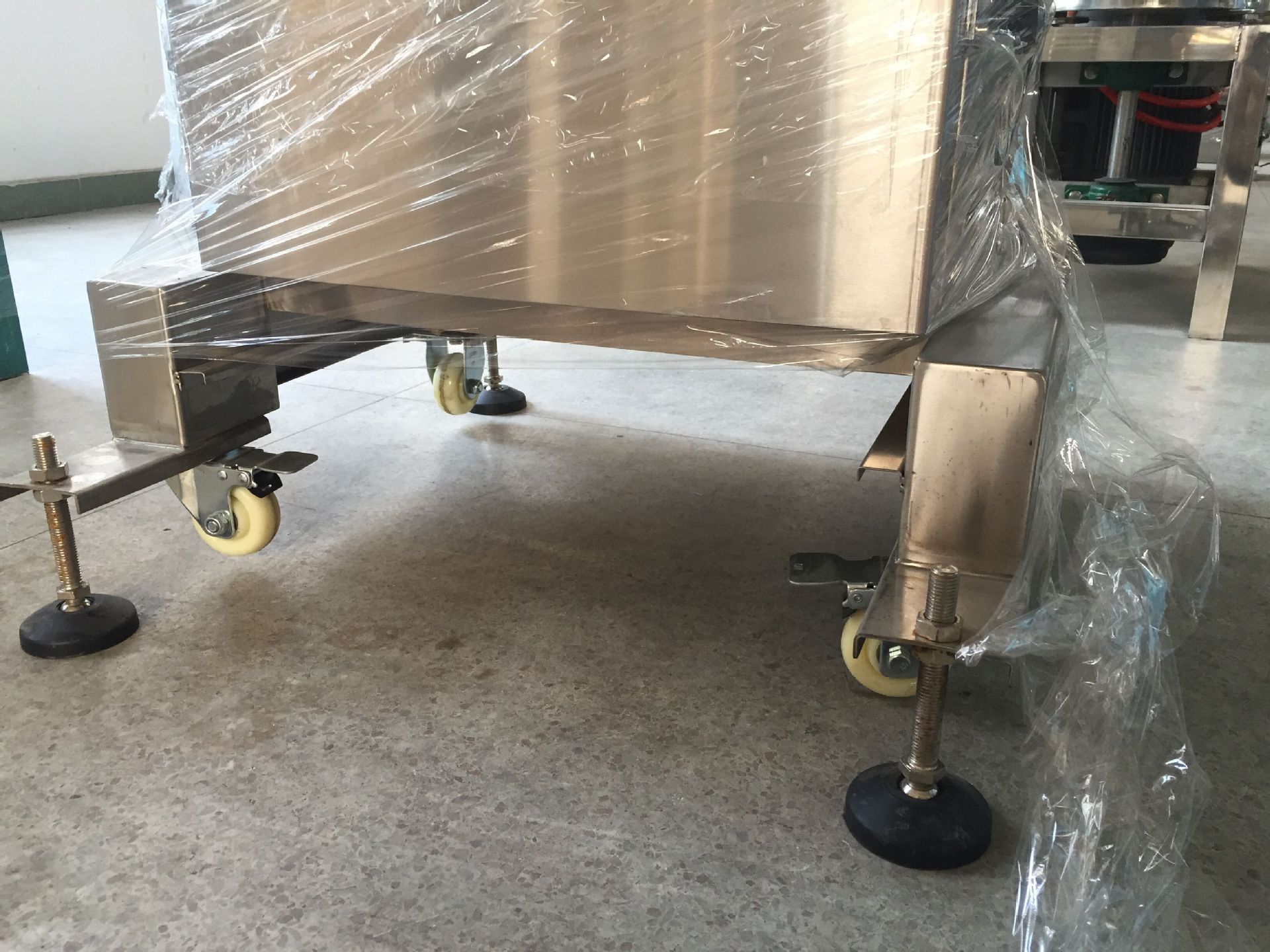 廠家JG650大型商用鋸牛骨機(jī)商用不銹鋼鋸骨機(jī)立式切割凍肉機(jī)新款