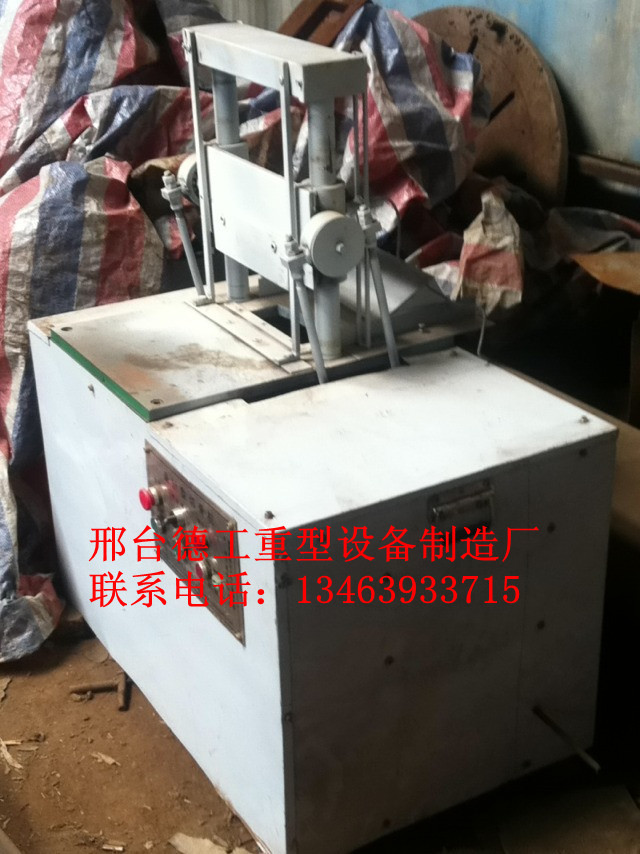 廠家直銷剁骨機(jī)|DG-280型切骨機(jī)|鋸骨機(jī)|商用切骨機(jī)|切骨機(jī)廠家