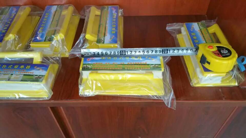 戶外木炭燒烤爐折疊燒烤架大號(hào)加厚家用商用便攜式燒烤箱廠家批發(fā)