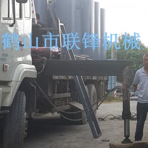 廠家直銷大型商用不銹鋼電燒豬爐鐵燒豬爐燒鵝爐鶴山市聯(lián)鋒機械廠