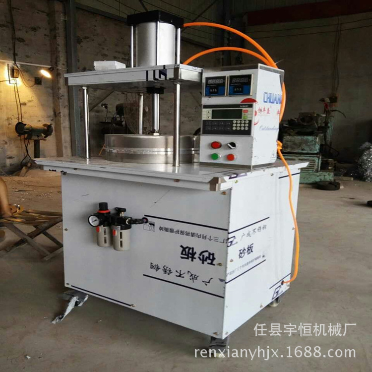 多功能雙面加熱烙餅機(jī) 全自動玉米餅機(jī) 商用烙餅機(jī)