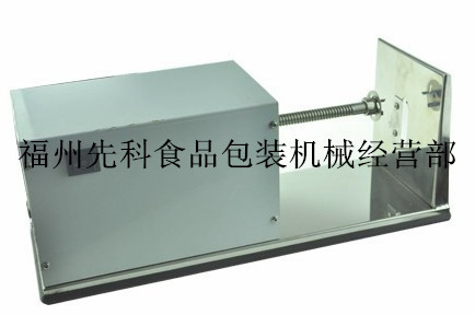 手搖薯塔機(jī)、不銹鋼薯塔機(jī)、土豆切片機(jī)、手搖薯片機(jī)、商用薯塔機(jī)
