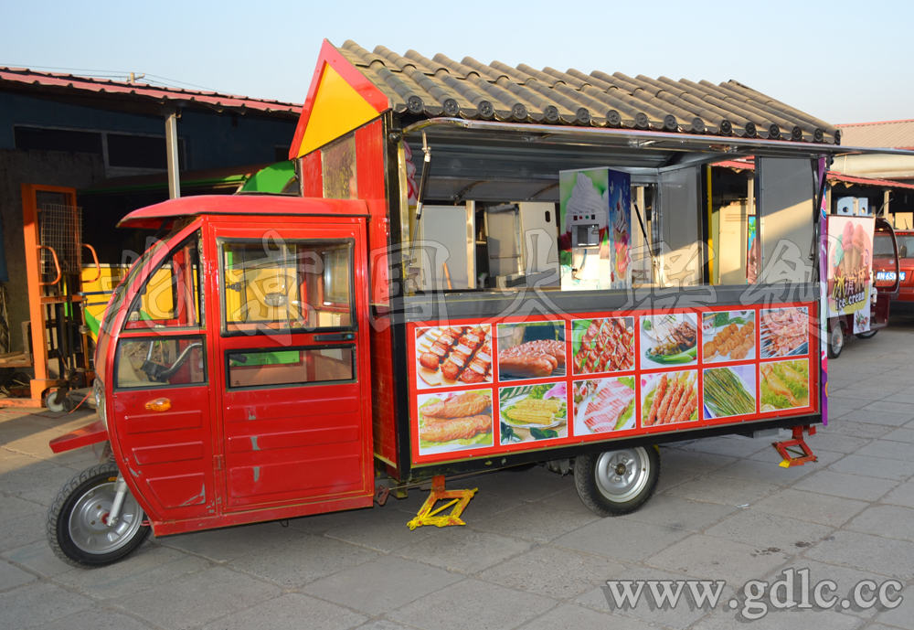 廠家直銷復(fù)古手推移動(dòng)冰淇淋車(chē) 多功能流動(dòng)冰激凌小吃車(chē)