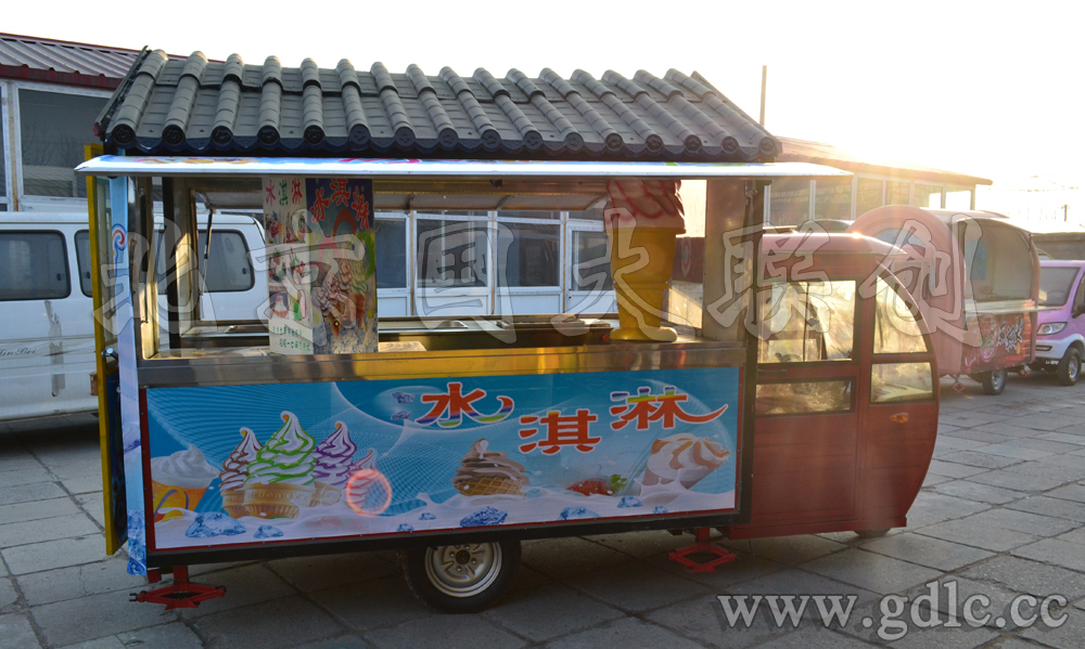 廠家直銷復(fù)古手推移動(dòng)冰淇淋車(chē) 多功能流動(dòng)冰激凌小吃車(chē)