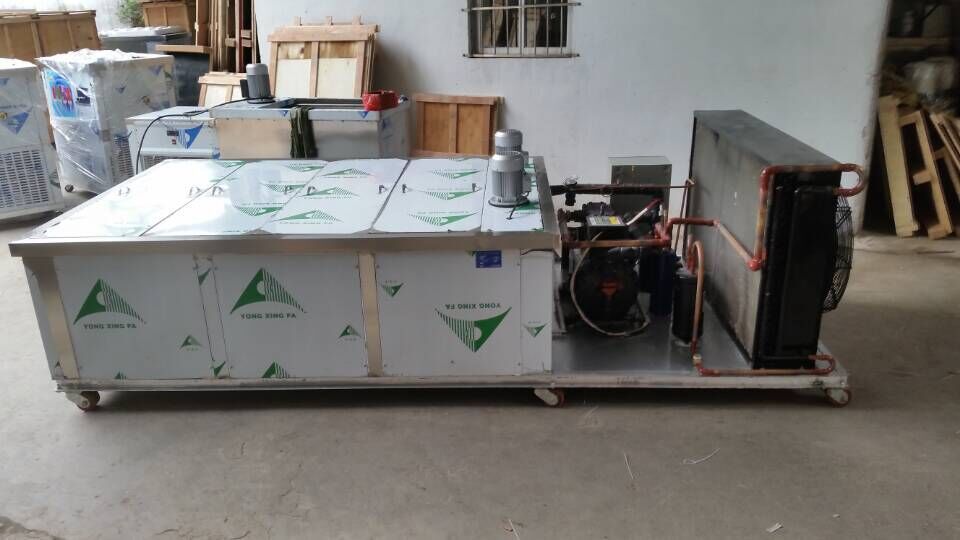 小型冰棒機(jī)，商用雪糕機(jī)