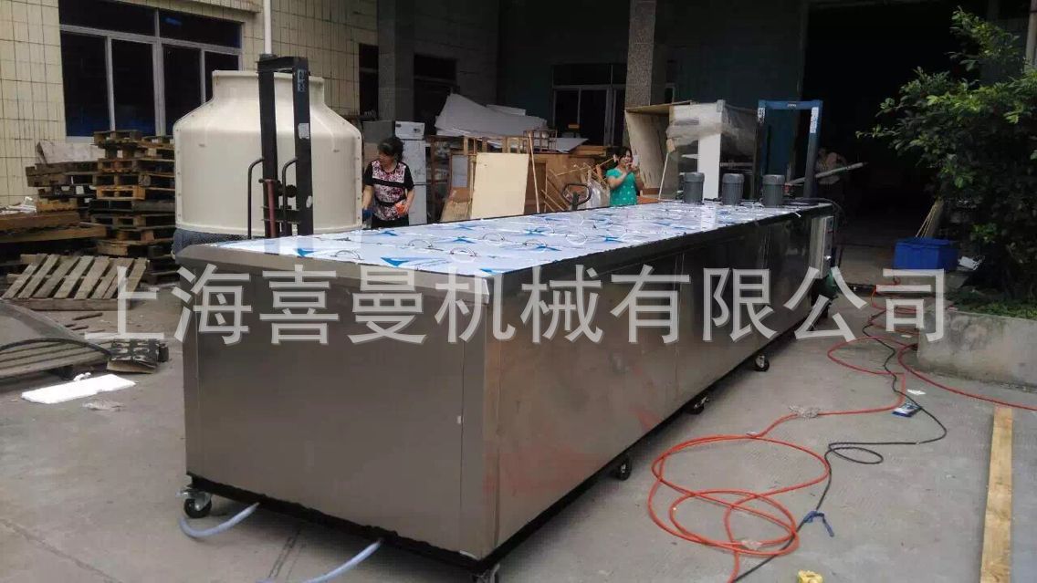 塊冰機(jī) 廠家直銷定制冰磚機(jī) 接受定制冰磚尺寸 工業(yè)冰塊機(jī)。