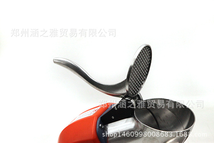 特價(jià)包郵商用家用雪花刨冰碎冰機(jī) 電動(dòng)高速奶茶店冰飲店冰粥冰碗