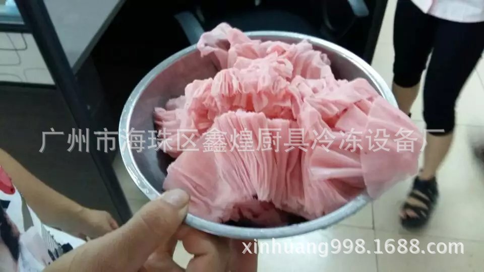 臺灣進(jìn)口鈺堃熊貓款 綿綿冰刨冰機 商用電動碎冰機 刨雪花冰機