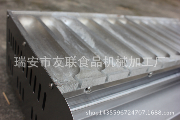 霍式14管熱狗機(jī) 燃?xì)猬敺覠峁钒魴C(jī) 霍式秘制烤腸機(jī)商用燃?xì)饪灸c機(jī)