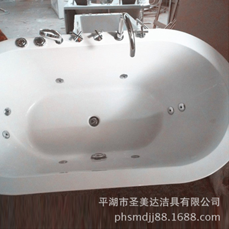 廠家直銷批發(fā)價亞克力按摩沖浪浴缸獨(dú)立式內(nèi)嵌式浴盆酒店工程浴缸