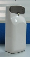 廠家批發(fā)香水衛(wèi)生空氣清新劑酒店衛(wèi)浴用品自動噴香機(jī)