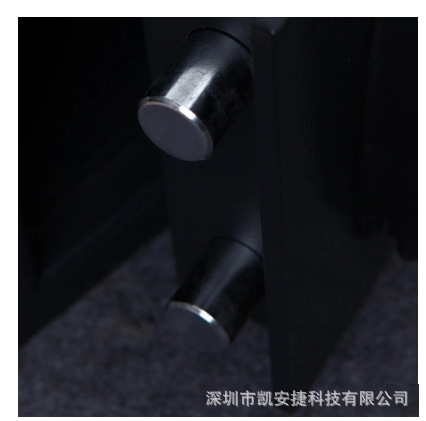 佰司盾保險(xiǎn)箱家用入墻辦公、酒店、賓館、筆記本全鋼保險(xiǎn)箱23CM