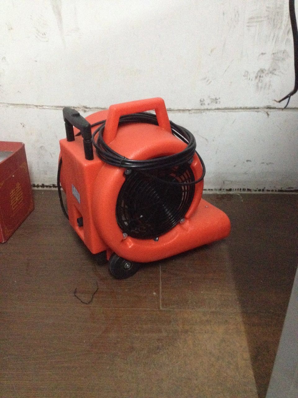 強(qiáng)力吹干機(jī)拉桿式三速風(fēng)機(jī)酒店超市商場地板地毯吹風(fēng)機(jī)
