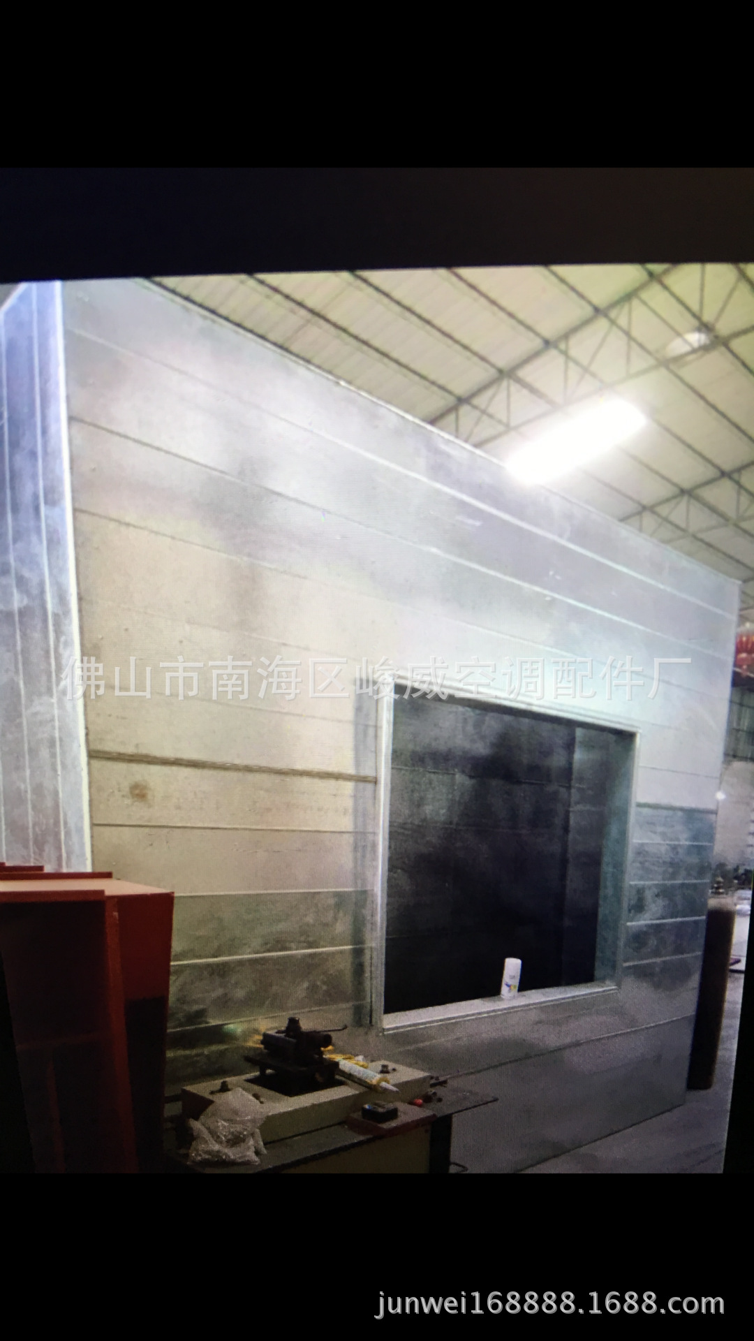 廠家直銷消聲靜壓箱，阻抗復(fù)合消聲器，微孔板消聲器，風(fēng)管消聲器