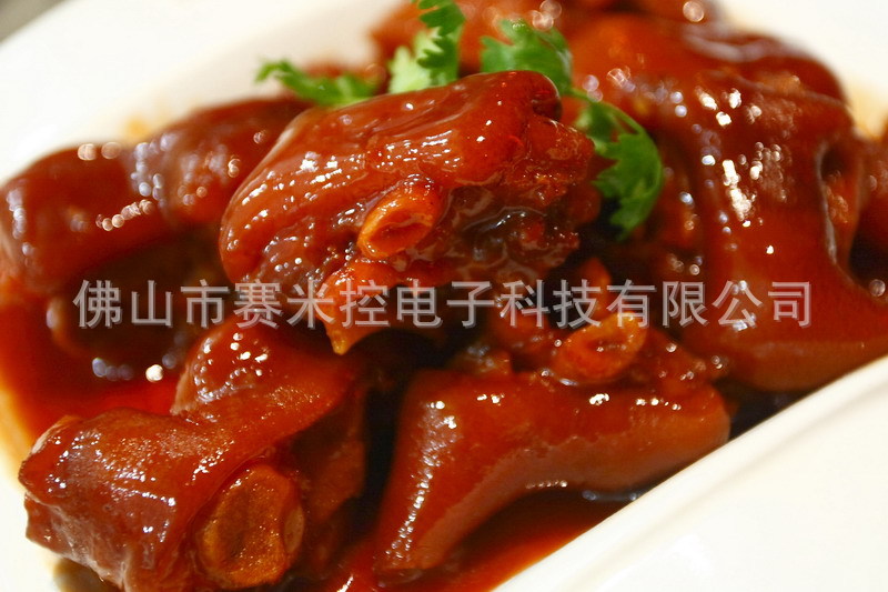 供應(yīng)大型團膳電磁搖擺湯鍋 夾層鍋 節(jié)能省人工產(chǎn)品湯鍋