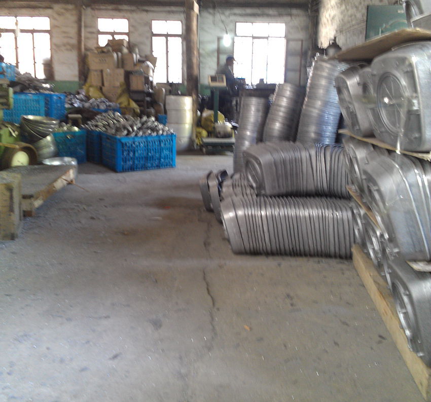 韓式電熱鍋多功能不粘鍋電火鍋電煎鍋 禮品鍋 現(xiàn)貨供應(yīng) 廠(chǎng)家直銷(xiāo)