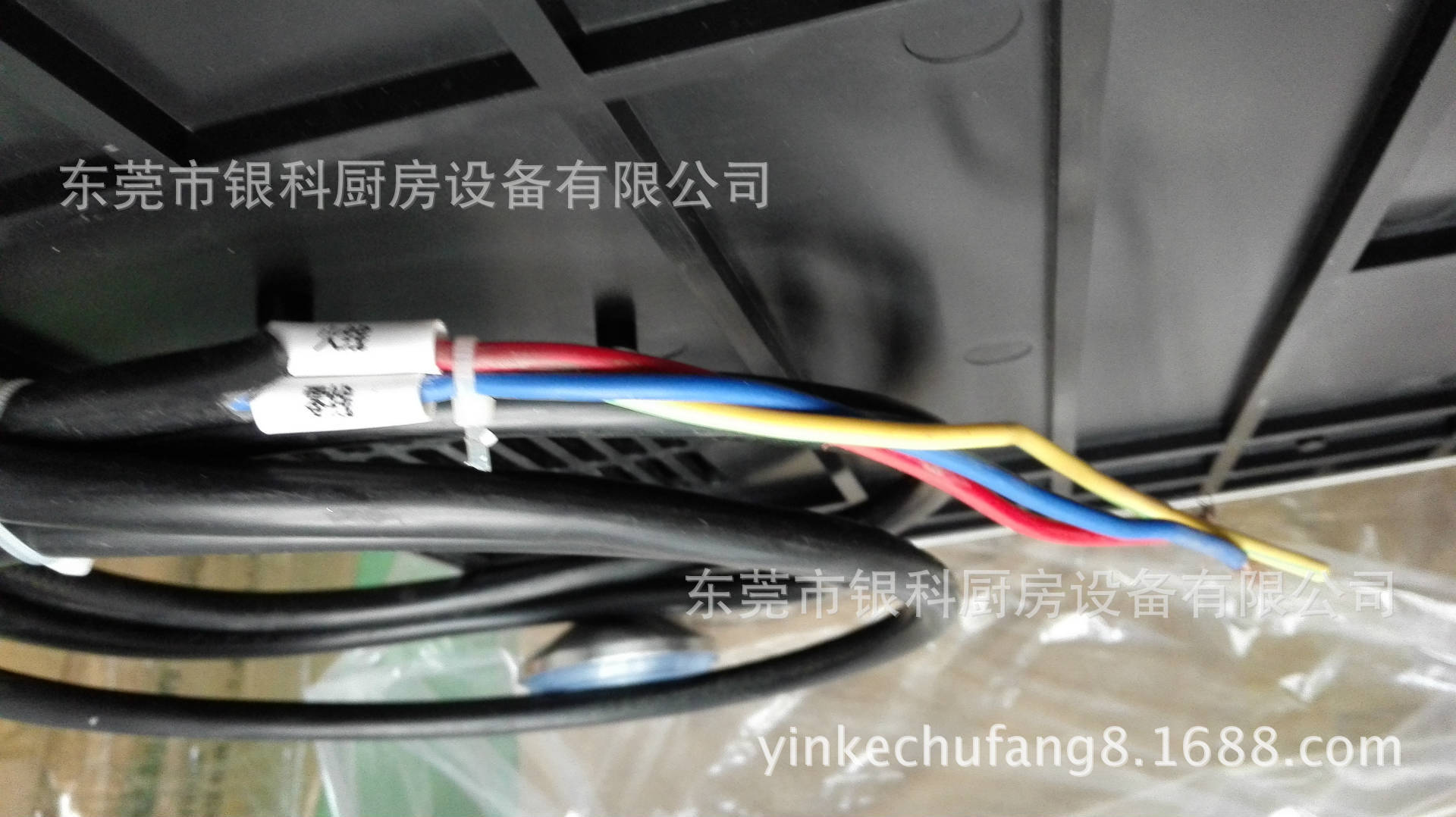 臺(tái)式凹面電磁爐臺(tái)式商用電磁爐臺(tái)式電磁炒灶電磁小炒爐廠家直銷