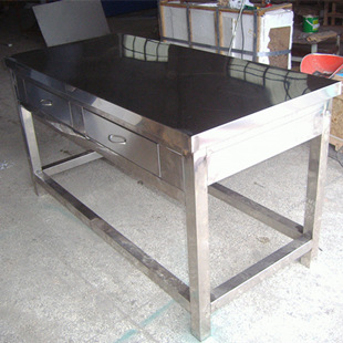 供應(yīng)不銹鋼桌子，不銹鋼臺(tái)子，工作臺(tái)，操作臺(tái)，不銹鋼工作臺(tái)面