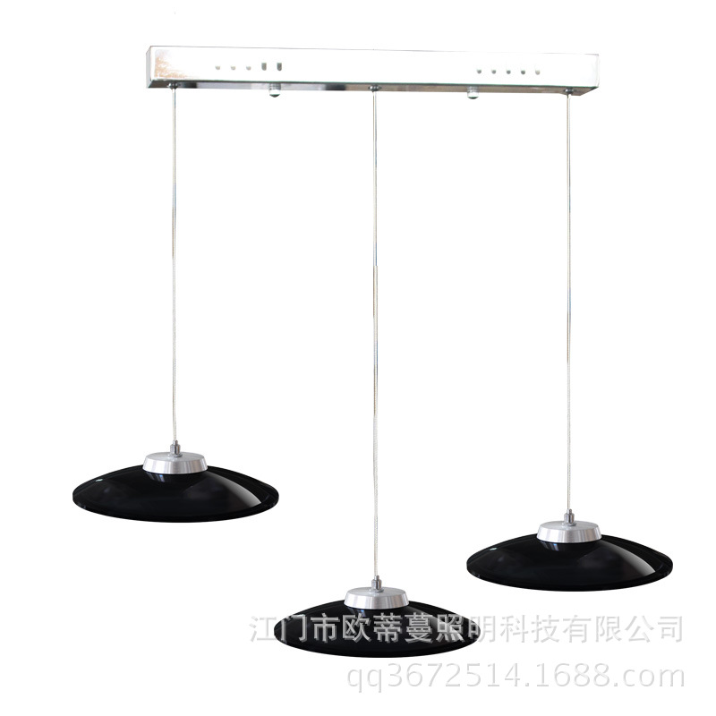 2017年新款創(chuàng)意餐吊燈三頭現(xiàn)代簡(jiǎn)約LED餐廳吧臺(tái)咖啡廳燈具批發(fā)