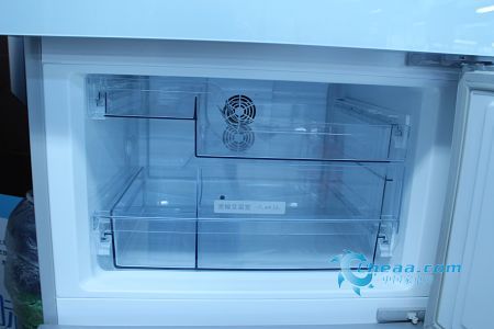 就要與眾不同各具特色的三門(mén)冰箱精選