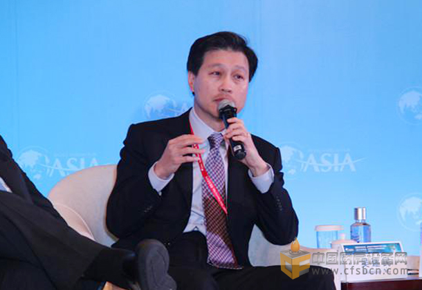 華美銀行董事長兼首席執(zhí)行官、百人會會長吳建民現(xiàn)場發(fā)言