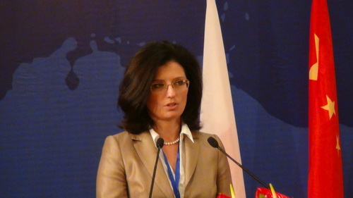 波蘭經(jīng)濟(jì)部副部長(zhǎng)Ilona Antoniszyn-klik女士出席中波經(jīng)濟(jì)論壇