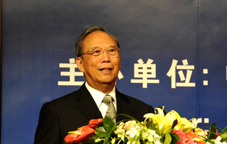 中國產(chǎn)業(yè)海外發(fā)展和規(guī)劃協(xié)會(huì)名譽(yù)會(huì)長曾培炎