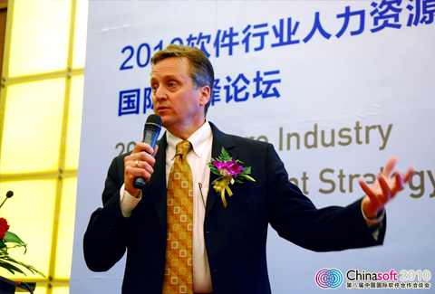 美國(guó)計(jì)算機(jī)協(xié)會(huì)高級(jí)副總裁 Terry Erdle