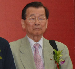 香港酒店采購(gòu)協(xié)會(huì)名譽(yù)會(huì)長(zhǎng)&nbsp; 鄧忠智