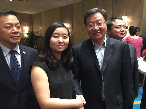 中國貿(mào)促會黨組書記、會長姜增偉出席2015APEC會議