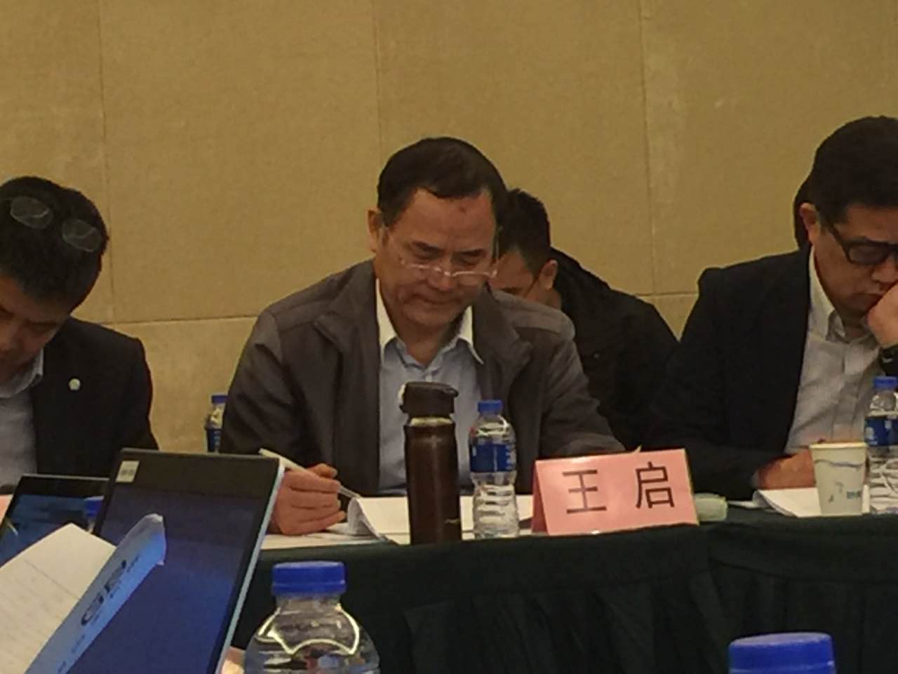 廚聯(lián)科技董事長鄭保華先生參與國家商用廚房燃具標(biāo)準(zhǔn)制定